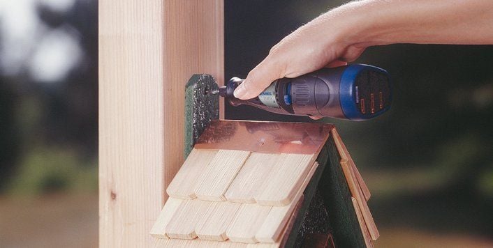 DREMEL 7700 AKÜLÜ 30 PARÇA EL MOTORU