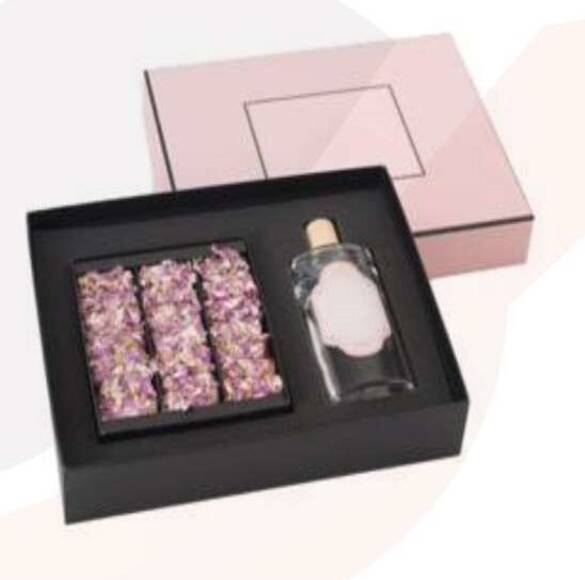 Gül Yapraklı Lokum + Kolonya Seti