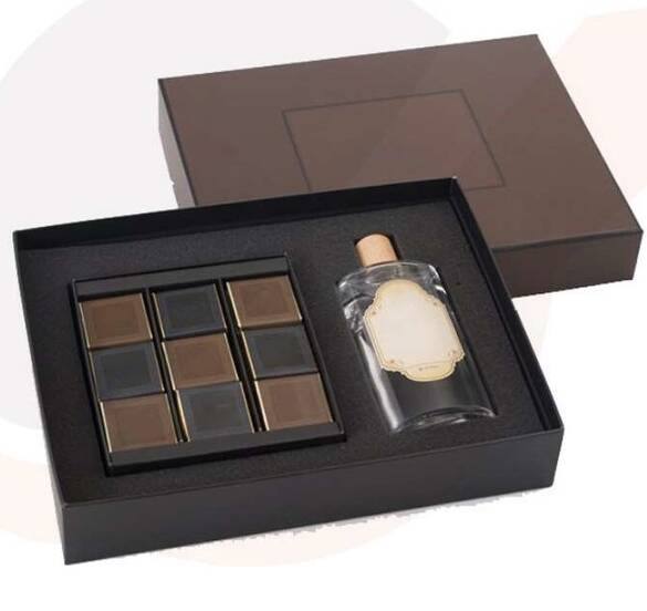 Madlen Çikolata + Kolonya Seti