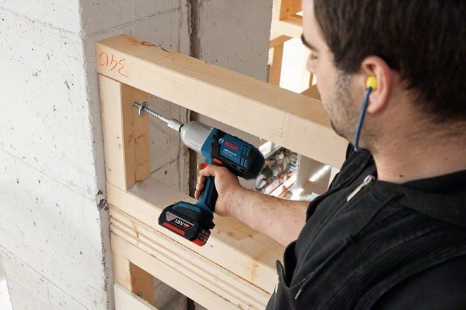 Bosch GDS 18 V-LI HT Akülü Somun Sıkma 2 x 4,0 Ah